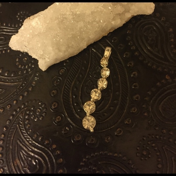 Journey pendant - Picture 1 of 2